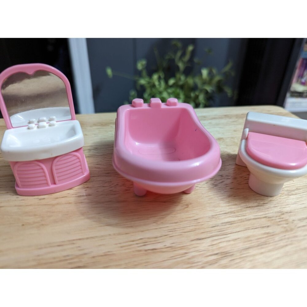 Y2K 1999 #22307 Redbox Family Dollhouse Bathroom lot tub toilet & sink w/ mirror